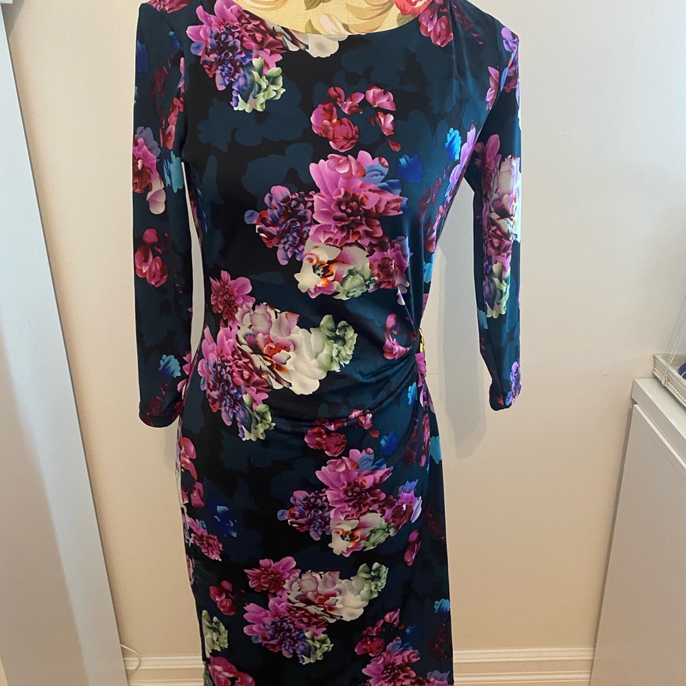 B- slim dress